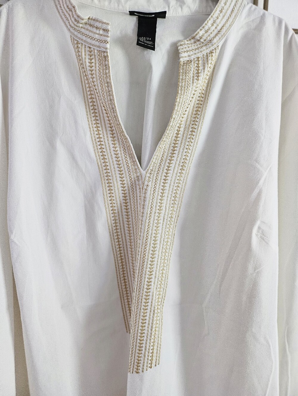 22/24- Lane Bryant- Tunic Top with Gold Embroidery - Picture 2 of 5